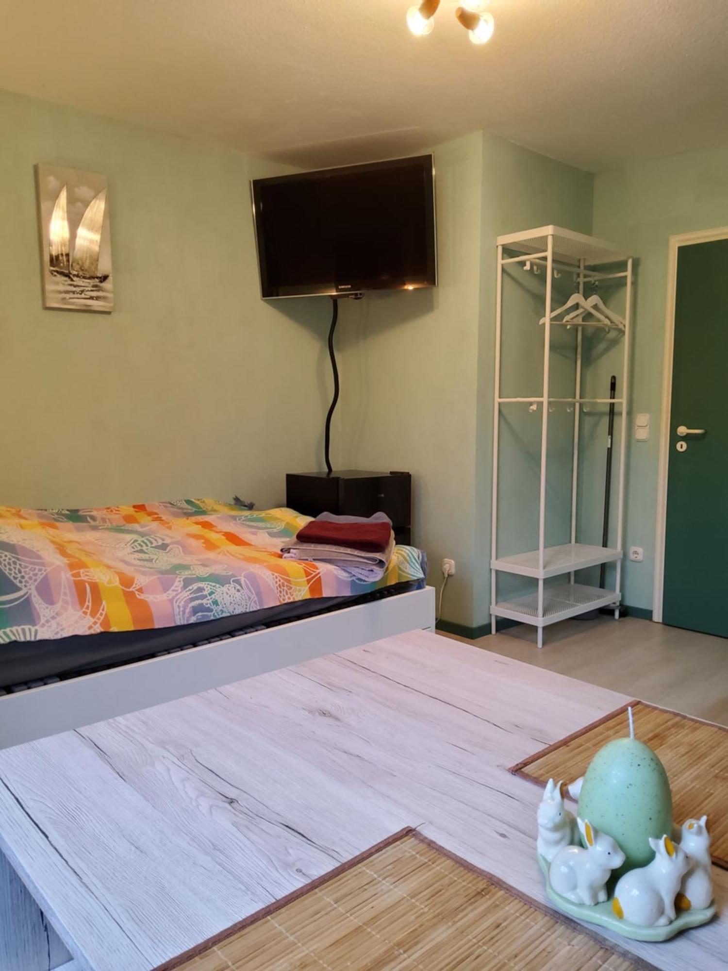 Studio-Apartment Mit Kleinem Gartenanteil Бург-ауф-Фемарн Экстерьер фото